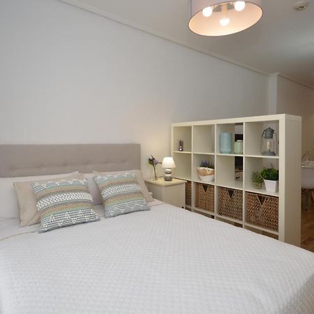 Apartamento Zona Exclusiva Con Garaje Gratis Y Netflix Виго Экстерьер фото