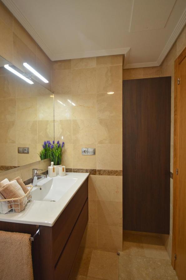 Apartamento Zona Exclusiva Con Garaje Gratis Y Netflix Виго Экстерьер фото